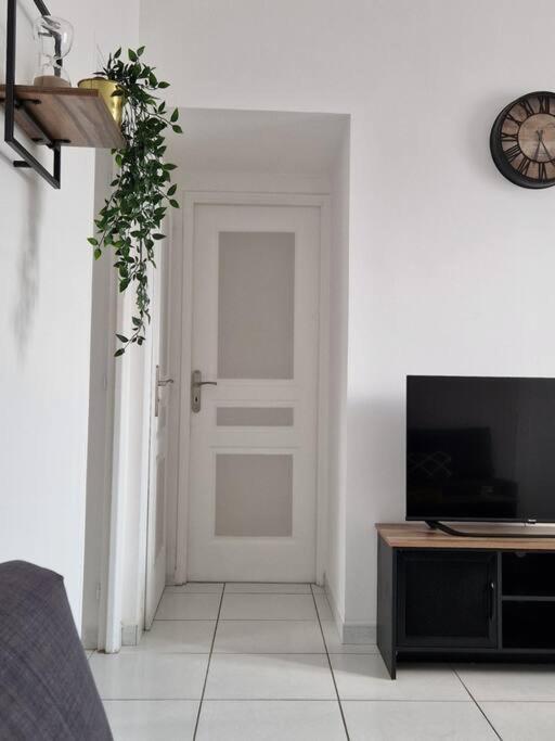 Appart 10 Minutes De Rouen Oissel Zewnętrze zdjęcie