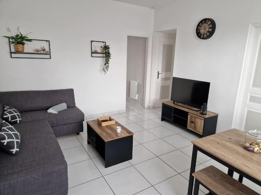 Appart 10 Minutes De Rouen Oissel Zewnętrze zdjęcie